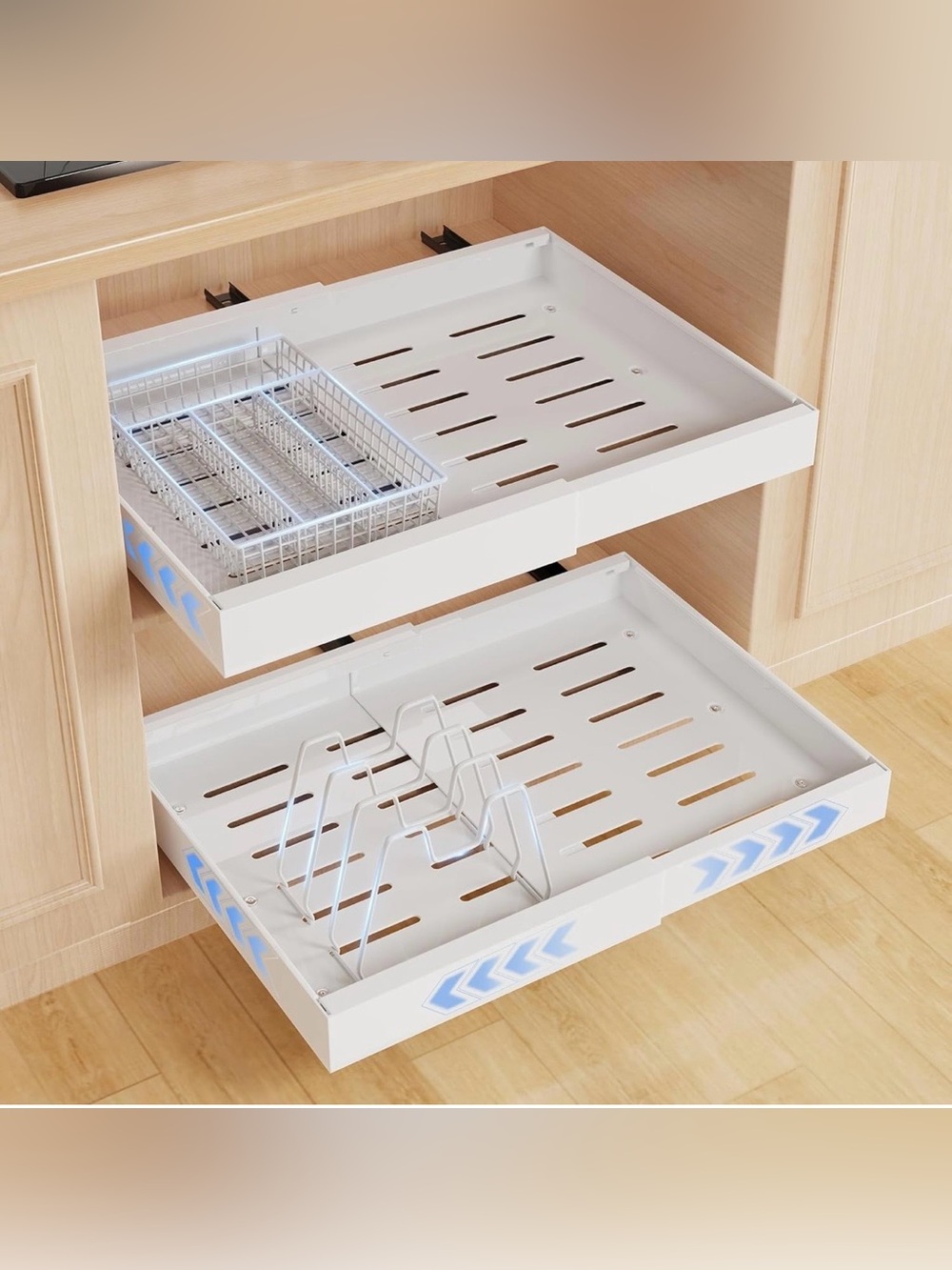 NWT Pull Out Cabinet Organizer